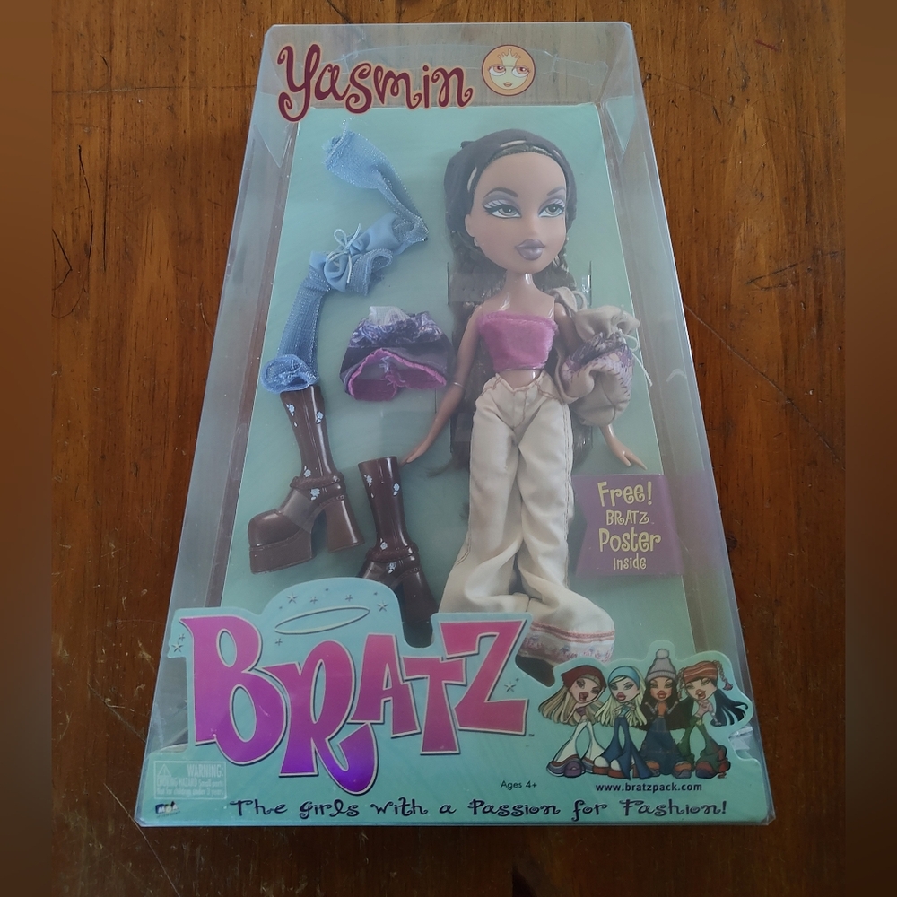 Vintage 2001 Yasmin Bratz Doll